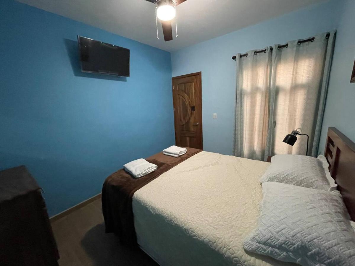 Villas Marco Polo Panajachel Ngoại thất bức ảnh