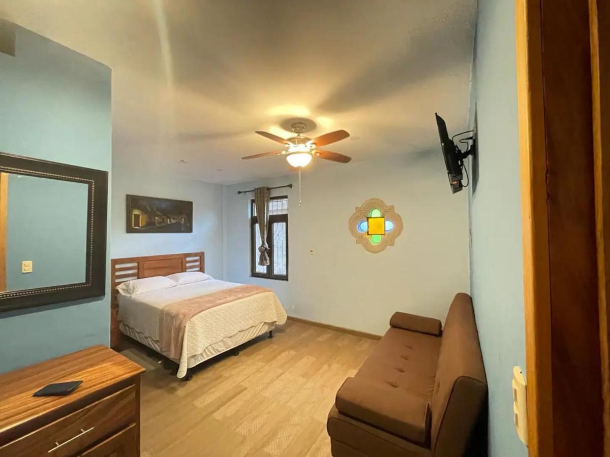 Villas Marco Polo Panajachel Ngoại thất bức ảnh